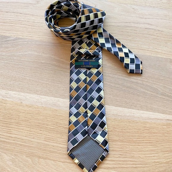 ALEXANDER JULIAN COLOURS Men's Black/Gold Check Handmade Polyester Necktie sz OS - Picture 4 of 7